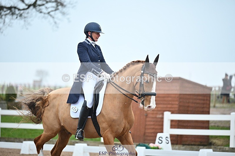 250214-130755-01751 - 124-Katharine.Lewis-Albertho.B