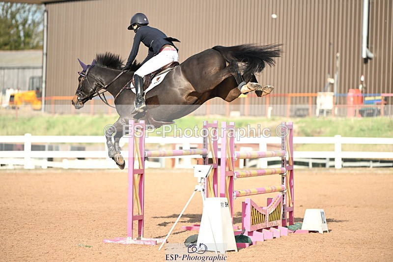 241023A-153712-01241 - Cls 5 Foxhunter and 1.20m Open