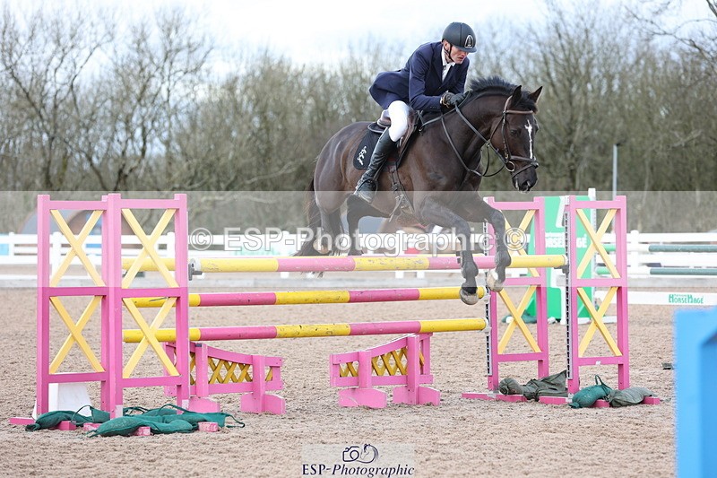 240223A-124401-01197 - Cls 5 Newcomers and 1.10m Open