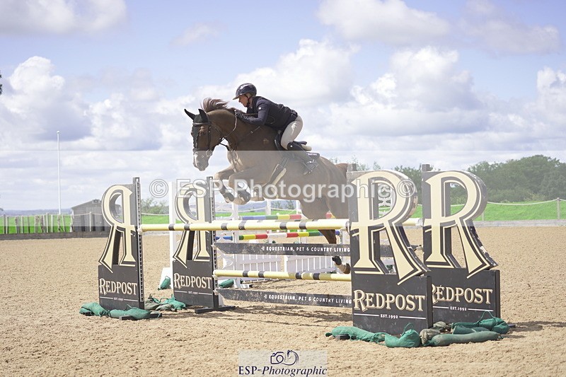230806A-122704-01979 - Cls 14 Snr Foxhunter & 1.20m Open