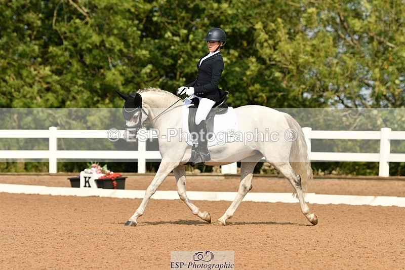 250817-102224-07852 - 207-Esme.LangBrouwershaven.Silvia