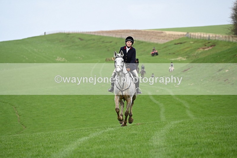 WJ6_9253 - Line Three