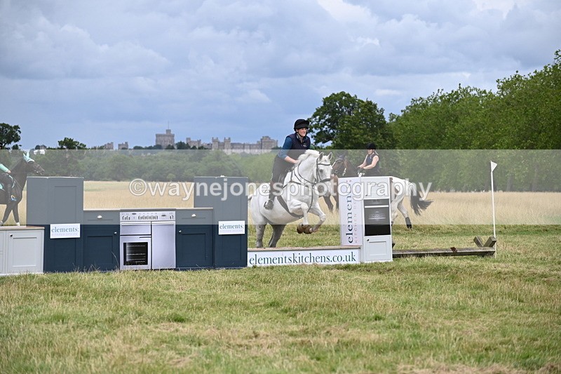 WJ6_4482 - Time at Jump 13:04 to 13:34