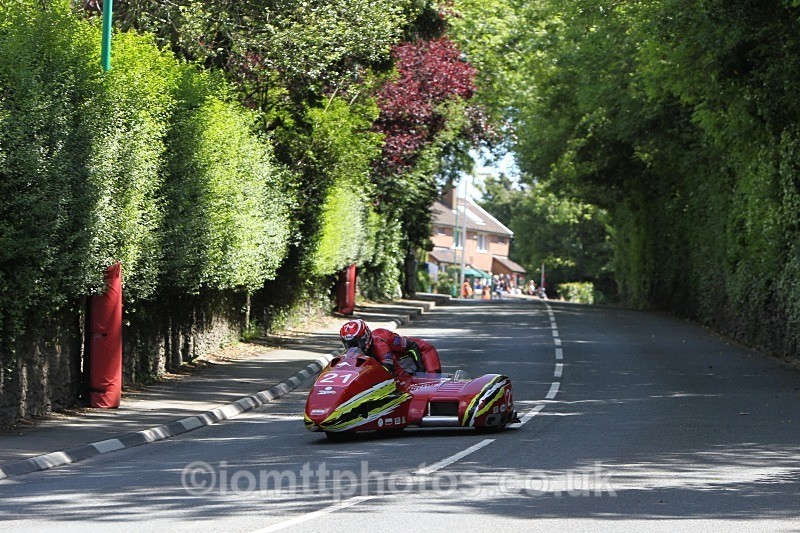  - Sidecar Race B