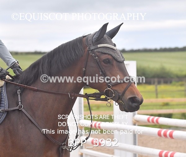 BPP_3932 - CLASS 6 Senior Discovery/ 1m Open