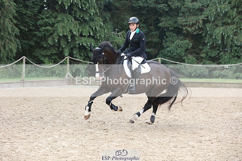 230618-084103-09312 - Cls 19 Pony Intro 1m