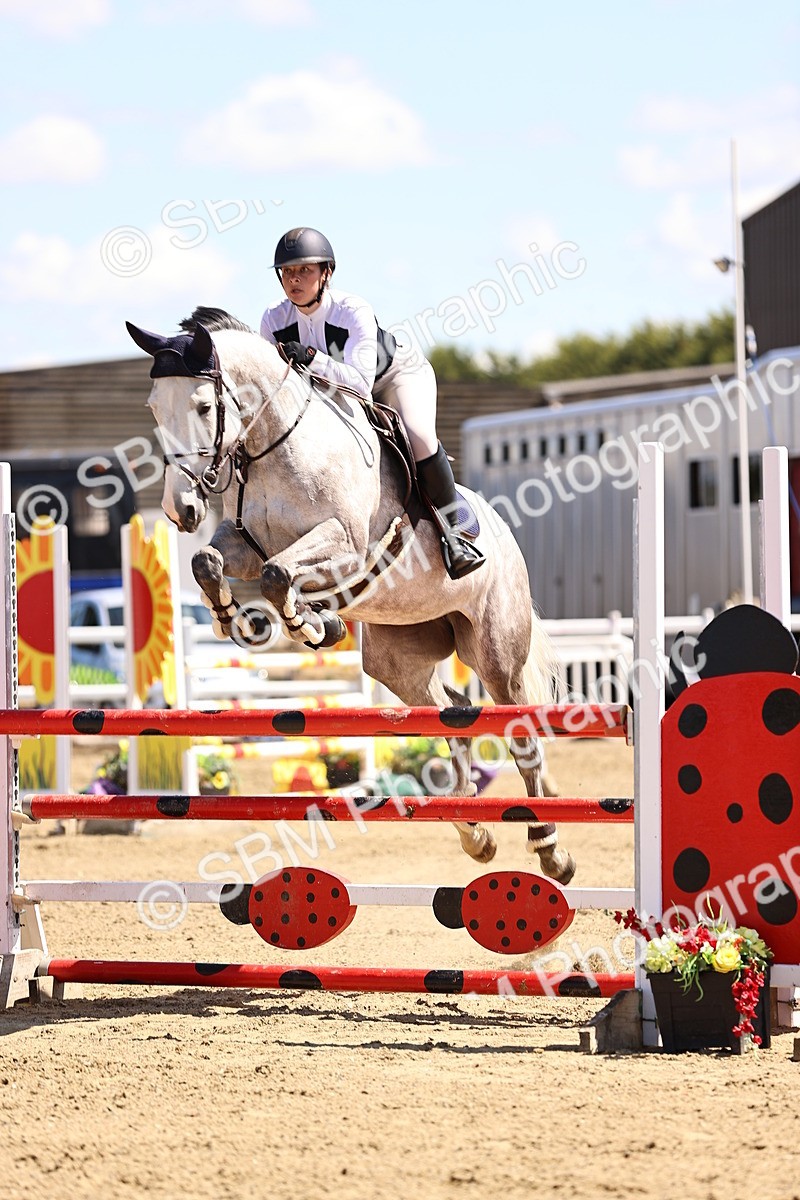 SBM_014898 - Class 15 - Senior Newcomers - 1.10m Open