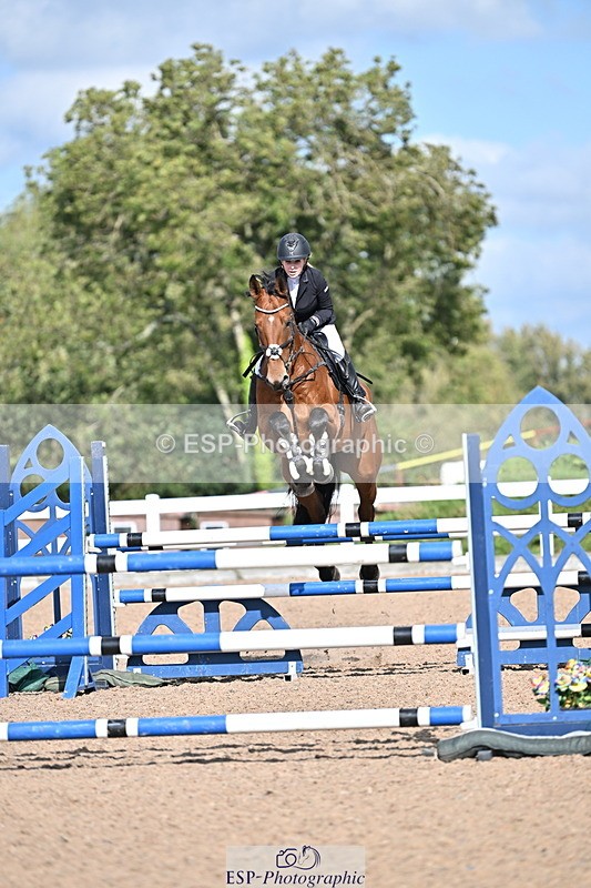 241005A-122517-03602 - SAT Cls 18 1.05m Amateur Quali