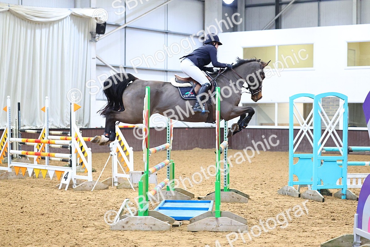 SBM_000891 - Class 4 - Senior Newcomers - 1.10m