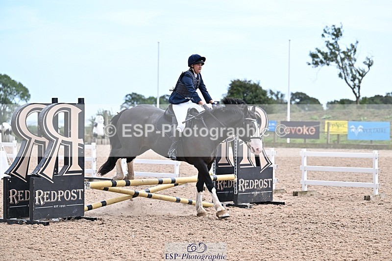 250826-153649-00143 - Clear Round and 60cm
