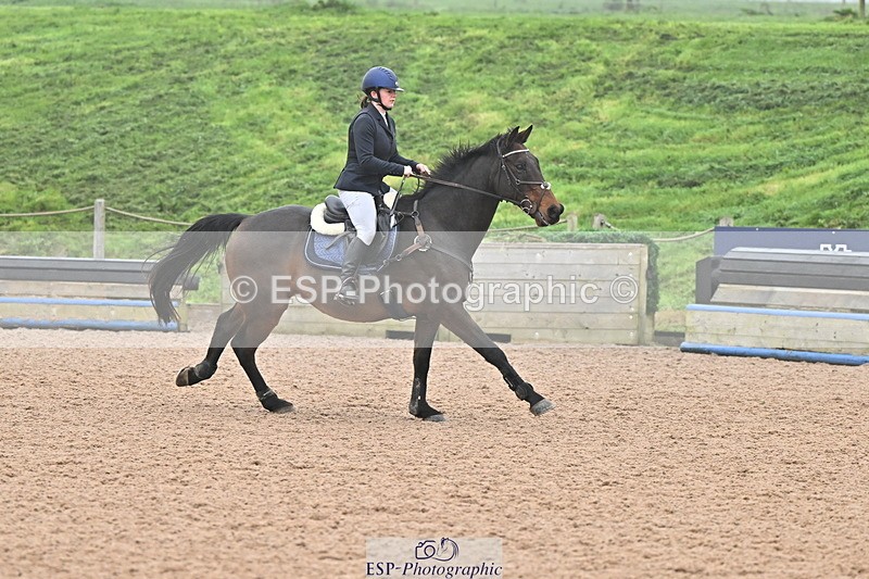 241103A-111719-06969 - SUN Cls 18 British Novice and 90cm Open