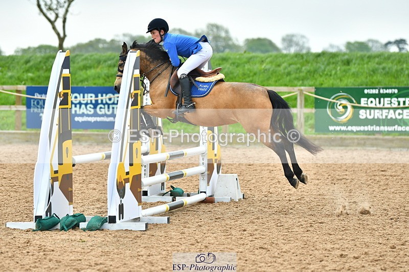 230513A-095419-00197 - Cls 12 Cats & Pipes Champ Quali