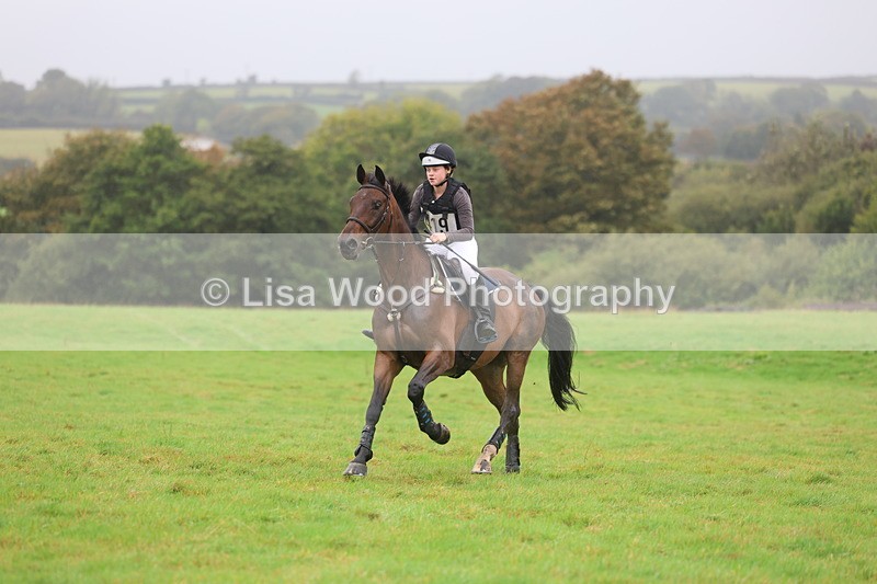 3E7A1774 - Class 4: 80cm: Box