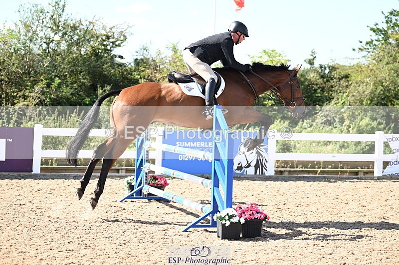 240914A-143643-07652 - Cls 24-S 1.05m Amateur Qualifier