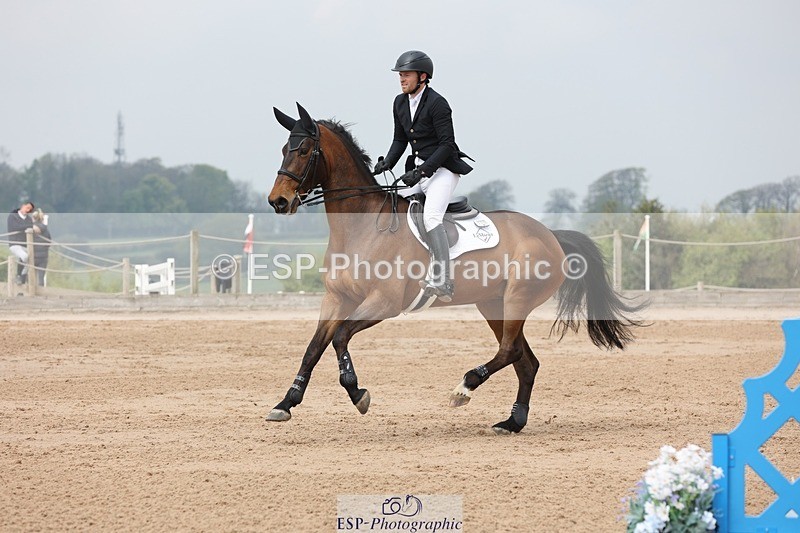 250424-114830-05064 - Cls 1 - 2 Star Small Tour