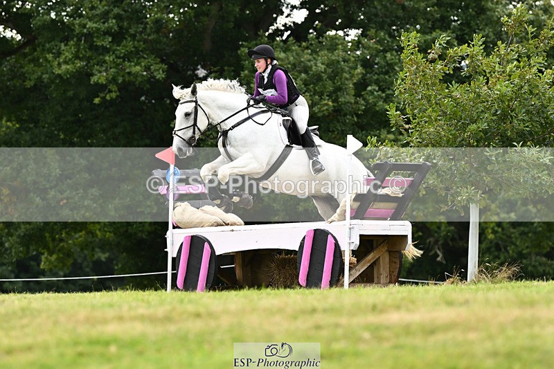 240825X-154407-36556 - 80cm XC 15.30 to 16.30