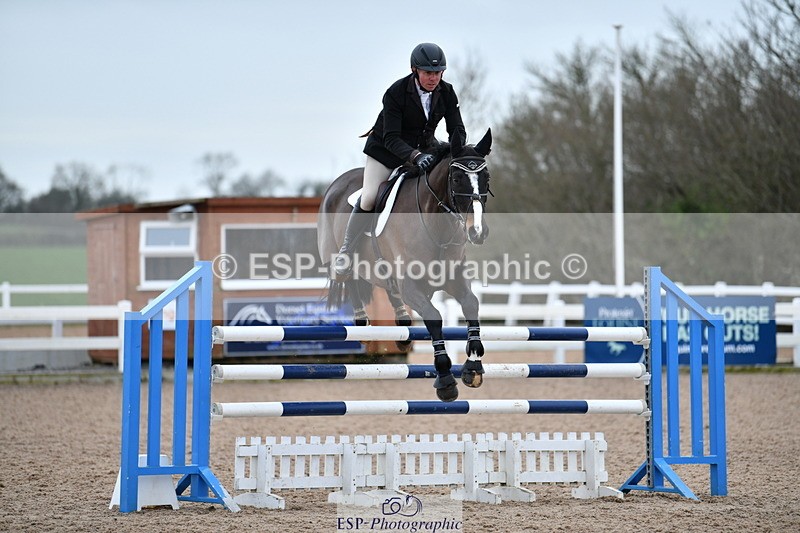 240124A-142319-00830 - Cls 5 Foxhunter & 1.20m Open