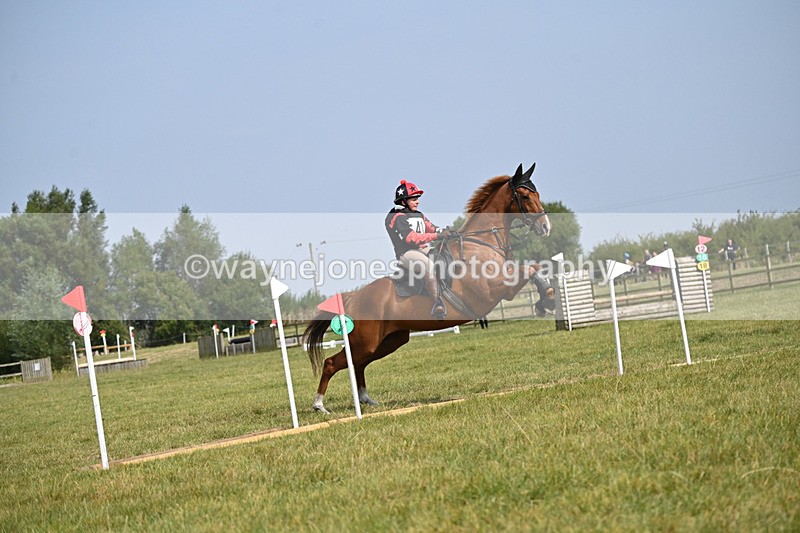 WJ6_2220 - 60cm XC Time 13:54 to 14:20