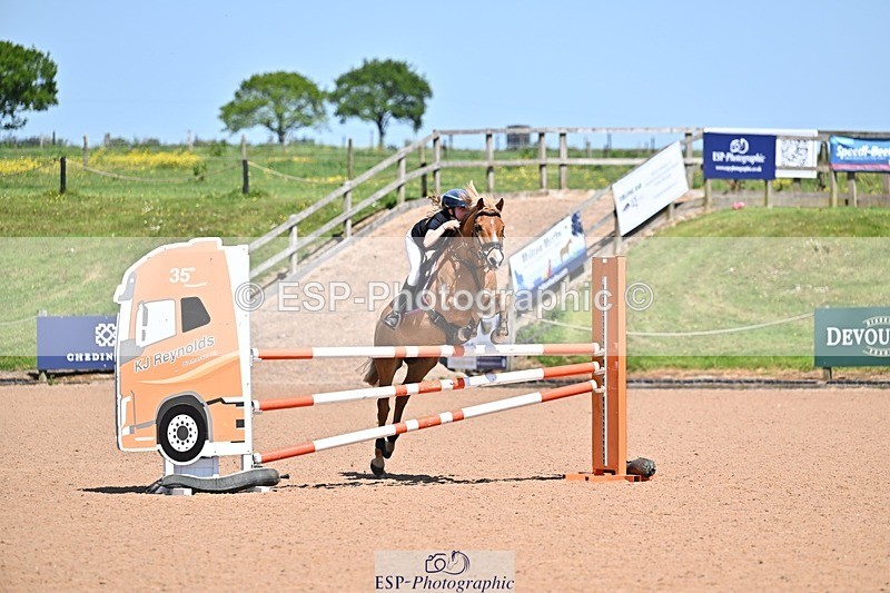 260524-144425-01982 - Cls 35 Pony Foxhunter and 1.10m Open