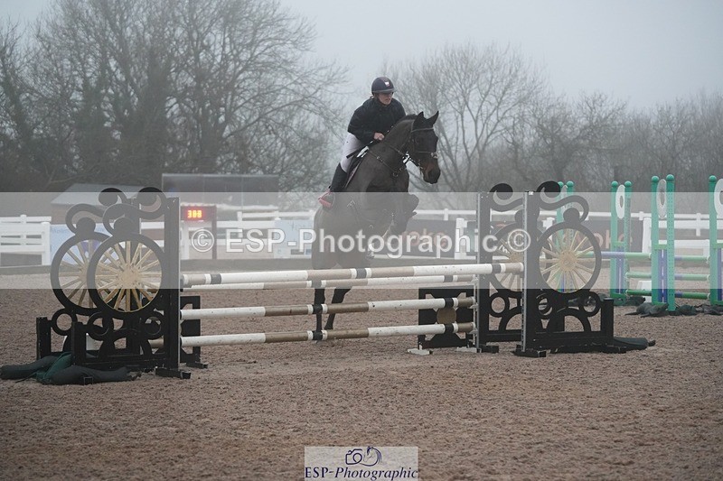 251207-095932-01565 - Cls 16 Blue Chip Winter Qualifier and 90cm