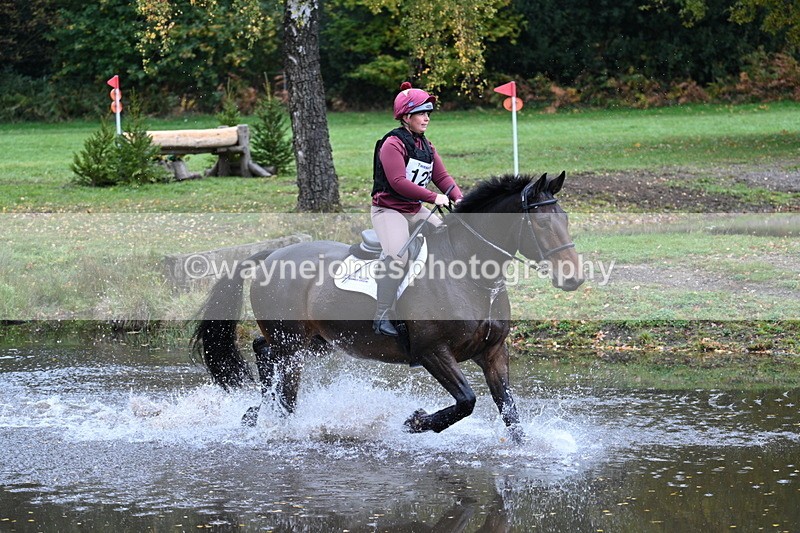 WJ7_3586 - Time 11:13 to 11:32