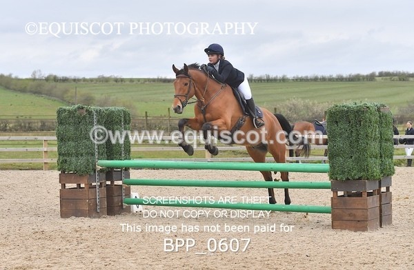 BPP_0607 - CLASS 4 Senior BritiNovice/ 90cm Open