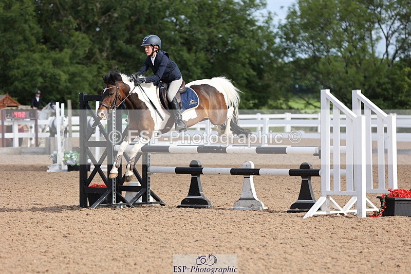 240629A-085441-02766 - Cls 16 British Novice and 80cm Open