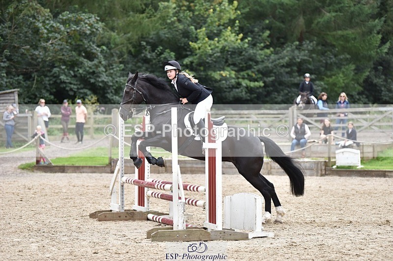 240802-130150-04753 - 70cm Round 2