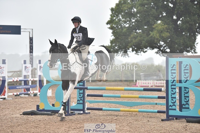 250830-125240-01923 - A-027-Beatrice.Southcombe