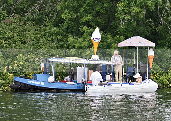 110702 EVADINE IMG_7755 - HENLEY ROYAL REGATTA JULY 2011