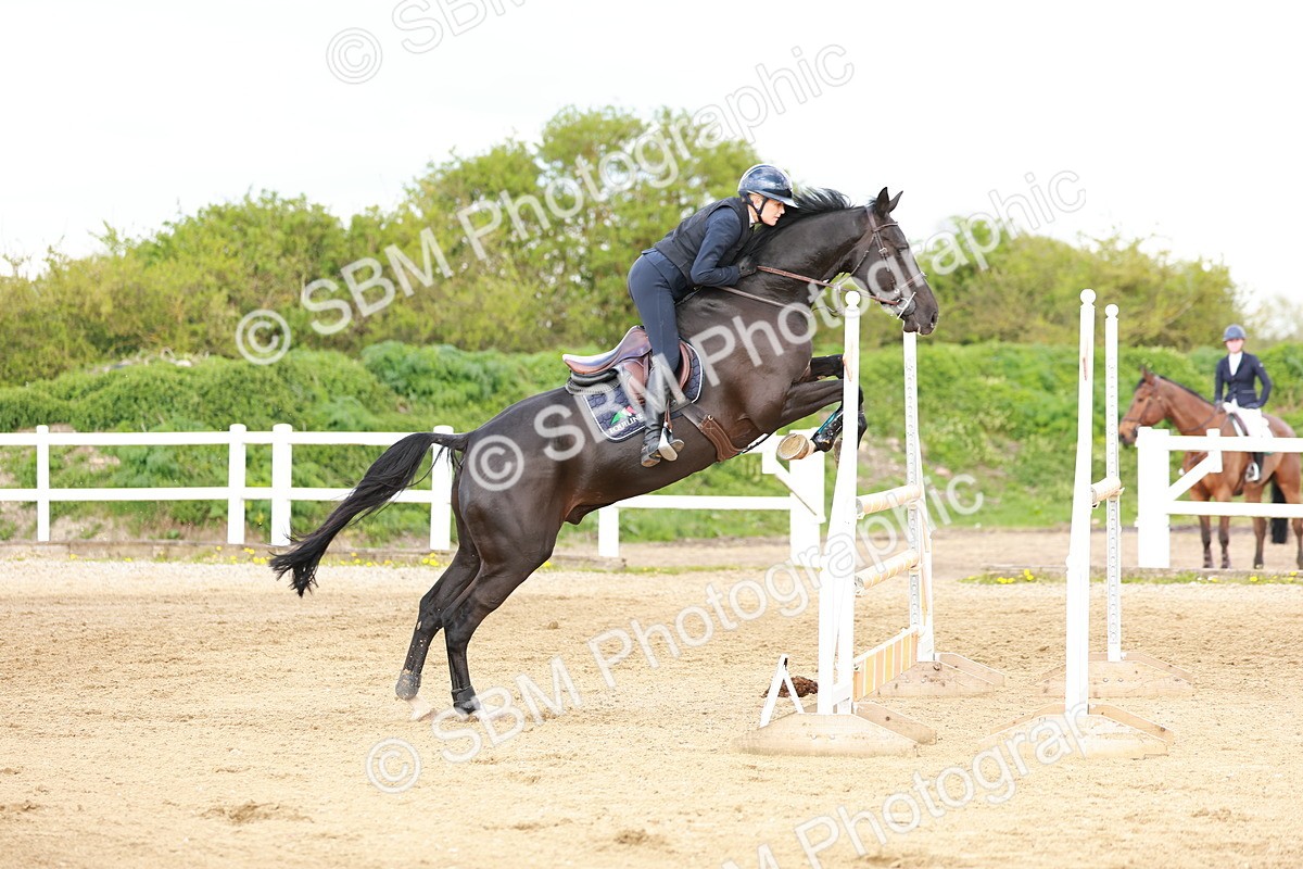 SBM_002649 - Class 5 - Senior Foxhunter - 1.20m