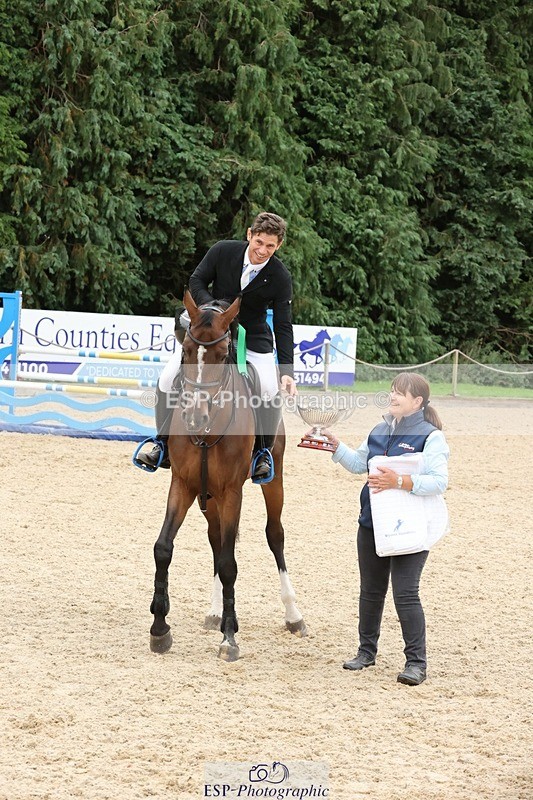 240817-162519-02970 - 06A Snr Fox 1.20m open