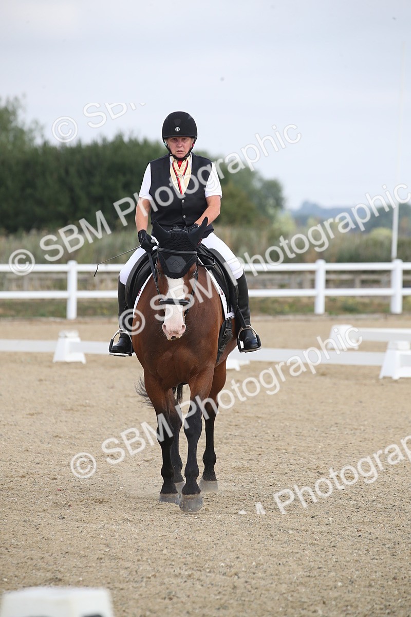 SBM_005364 - Novice 5 - 8.30.10.39