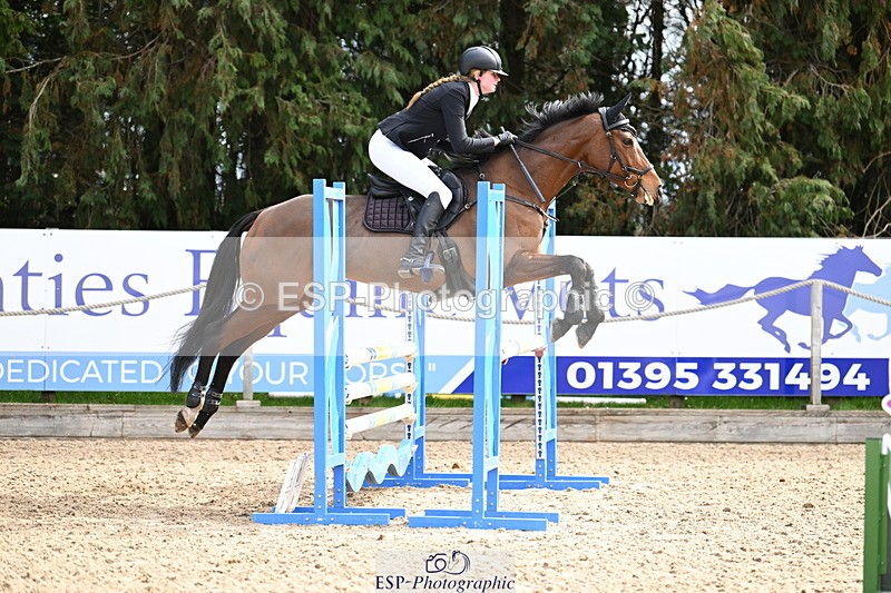 250323A-110915-04281 - Cls 22 Snr nDisc & 1.00m Opem