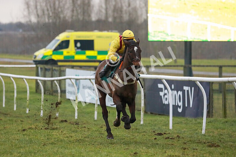 100225-Race 4-Onesoc-5811 - Race 4