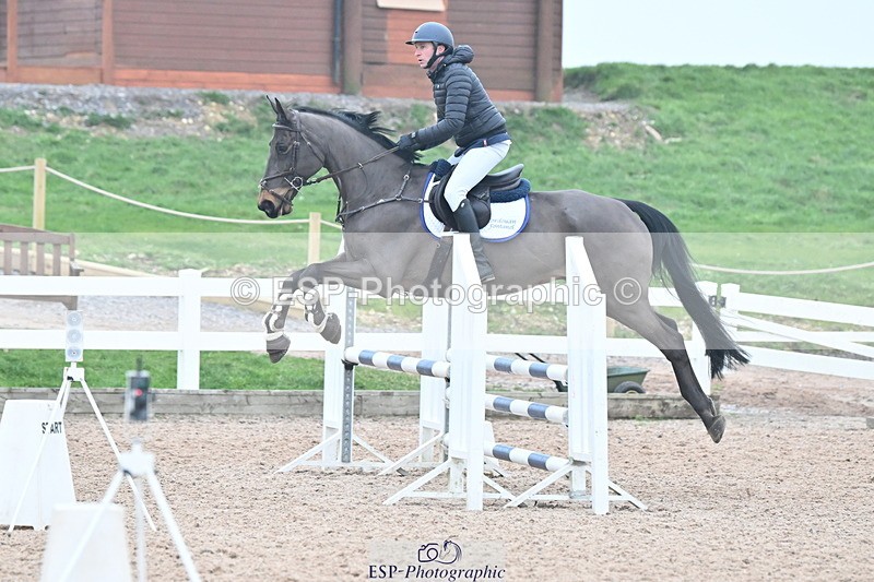 240113A-095317-01569 - Cls 9 British Novice and 90cm Open