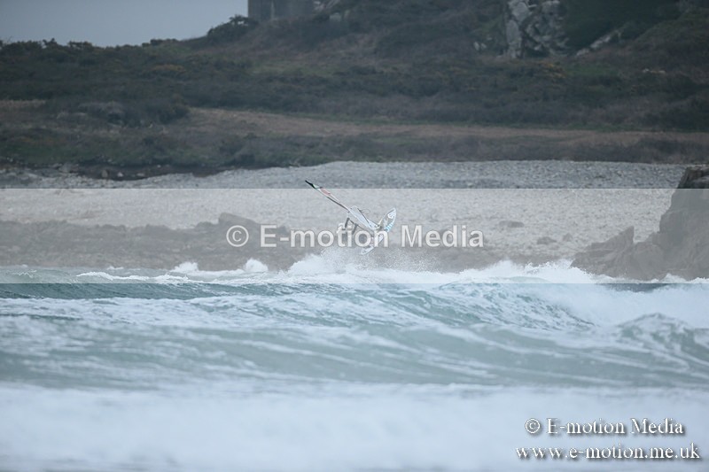 WS 030413-36 - Windsurfing