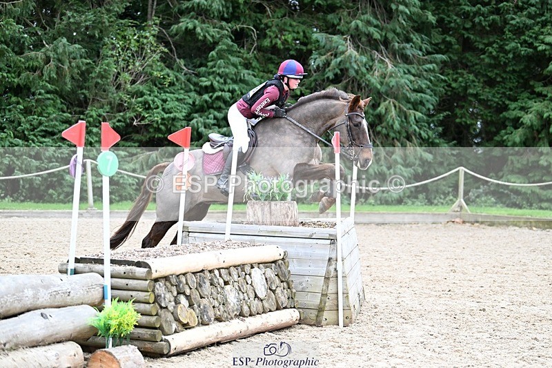 241117-144839-04727 - Cls 3 90-95cm 14.00 to 15.00