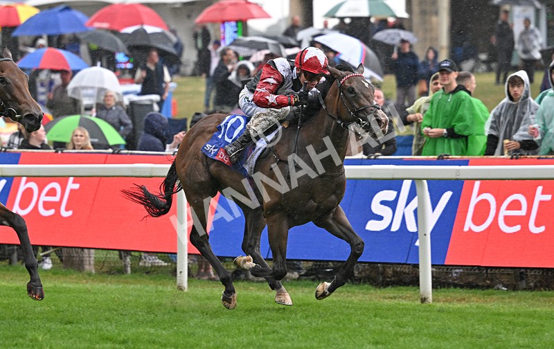 200826-007 Libertango - Race 1 13.50pm Sky Bet Lowther Stakes