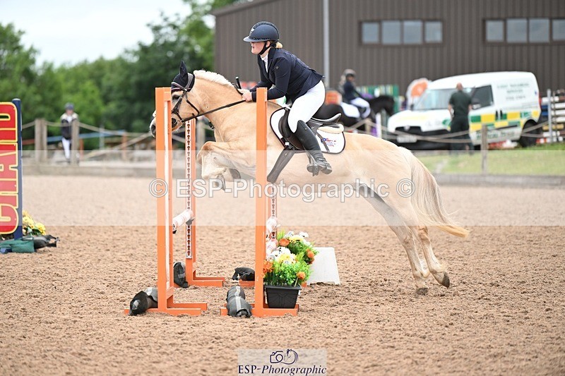 250607-091022-00033 - Cls 3 Intro 70cm