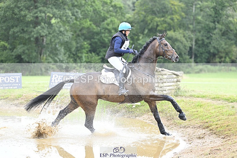 240804-111737-11970 - 355-Selina_Milnes-MUSTAFA_MOLASSES