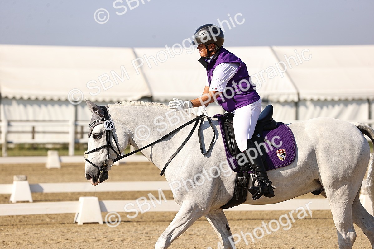 SBM_002583 - Intro 2 - Warm Up