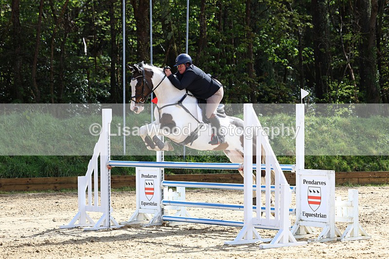 3E7A1361 - Class 6: Senior 1.05m