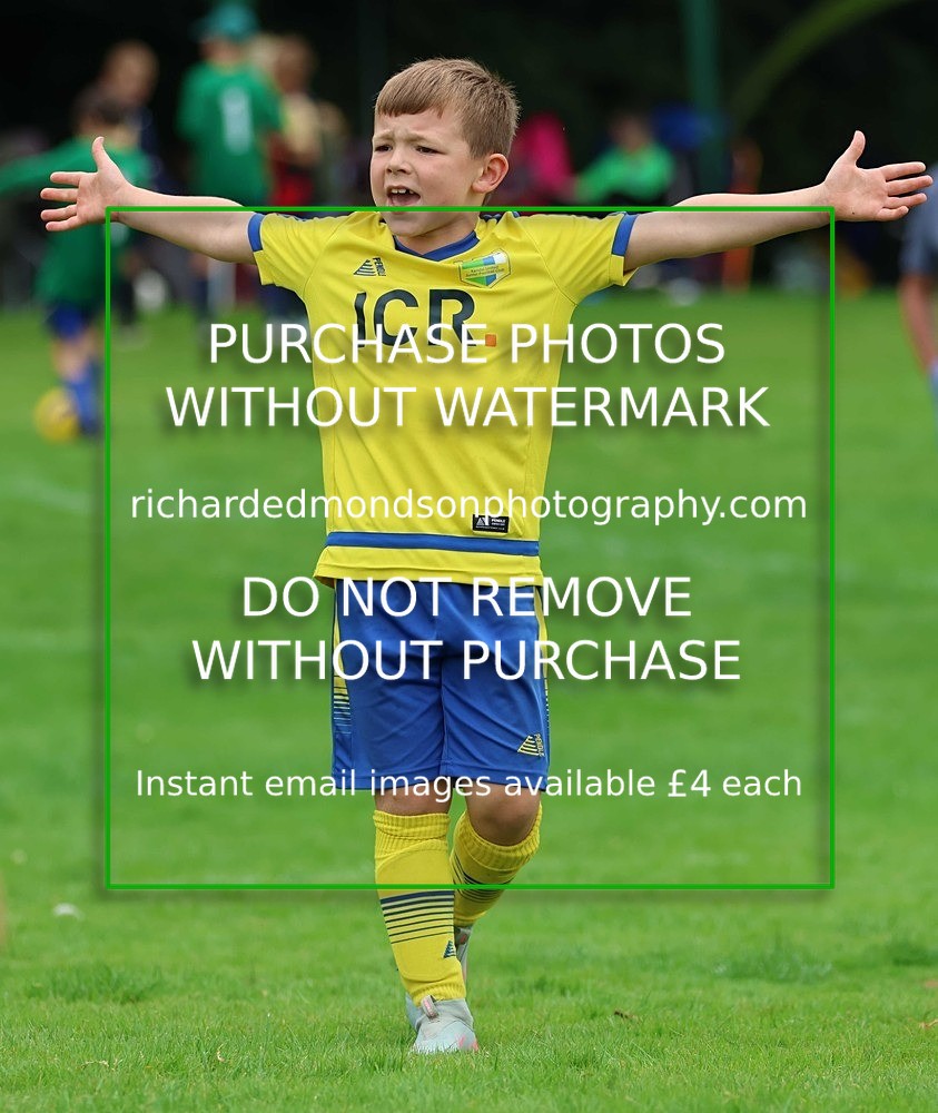 533A8755 - Kendal Utd