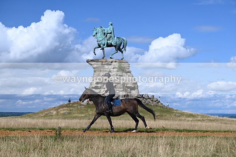 DSC_0106 - Time at Statue 15:58 to 16:05