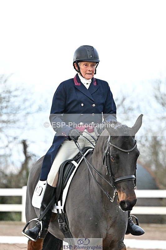 241214-152413-03215 - 123-Susan.Lanz-Wellshead.Foxtrot