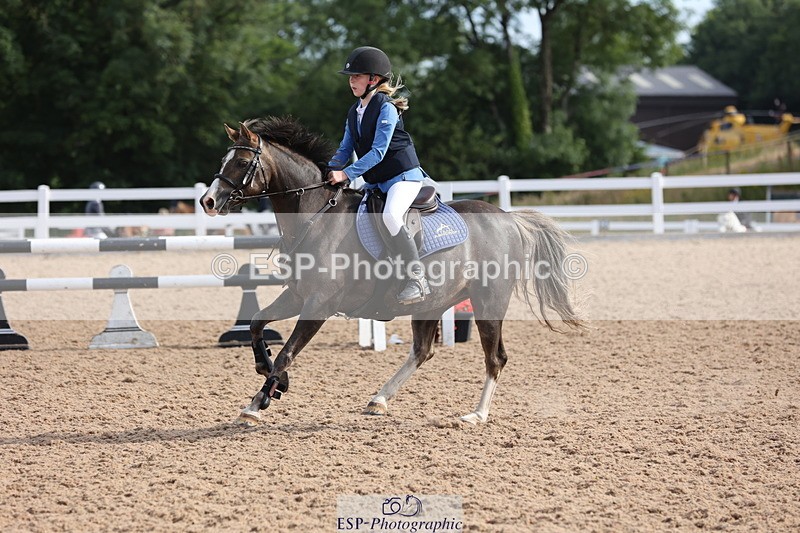 240629A-085057-02736 - Cls 16 British Novice and 80cm Open