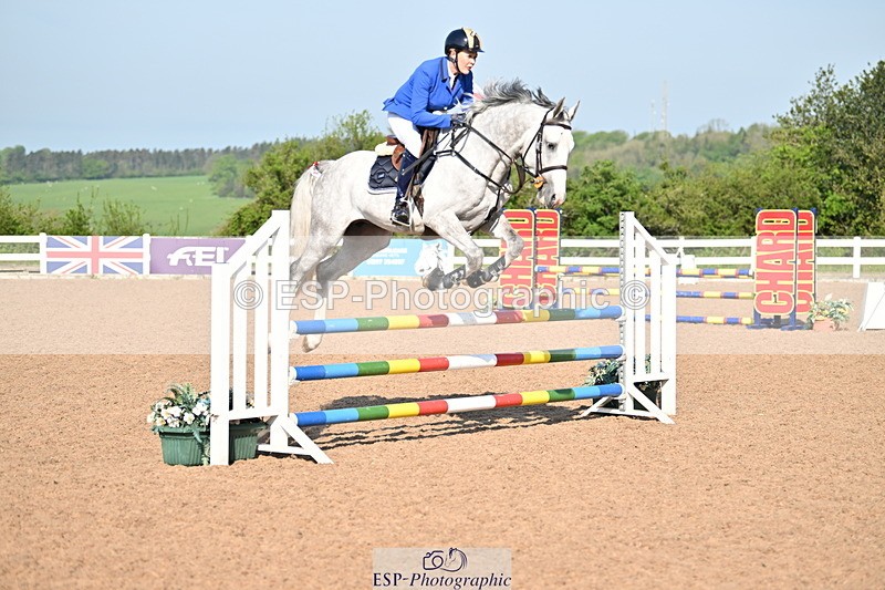 240509A-090954-00048 - Cls 1 British Novice and 90cm Open
