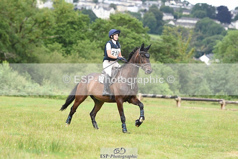 230625-120136-03680 - XC 90cm 12.00 to 13.00