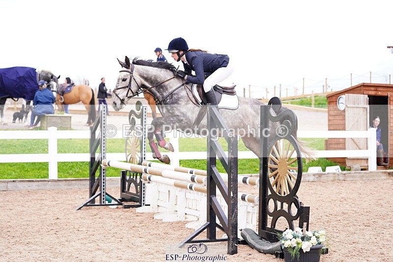 240506A-154400-09952 - Cls 21 Club 80cm